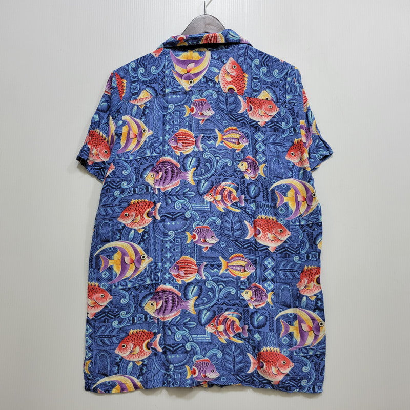 【現状渡し品】【メンズ】 REYN SPOONER レインスプーナー JOE KEALOHA'S ジョーケアロハス ハワイ製 SS RAYON ALOHA SHIRT ショートスリーブ レーヨン アロハ シャツ トップス 半袖 146-260706-cs-16-izu サイズ：L カラー：ブルー 万代Net店