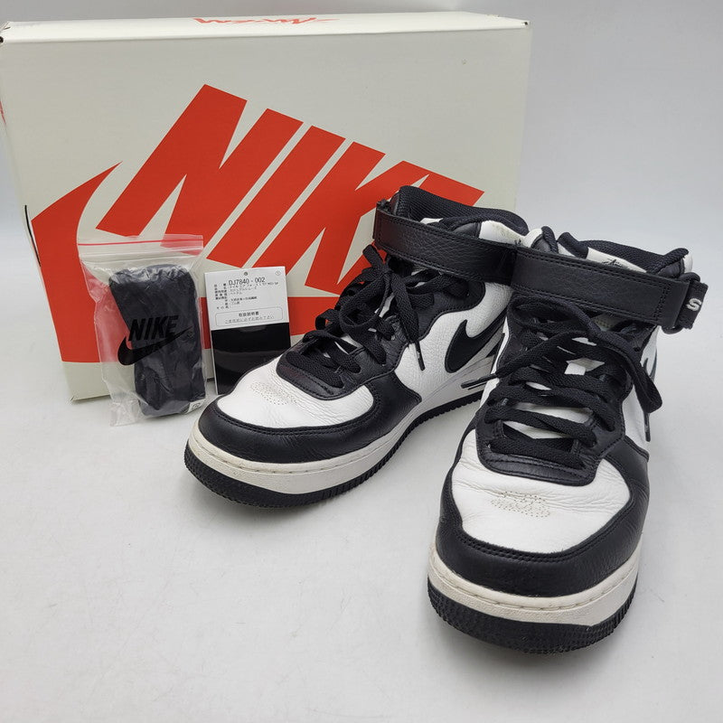 【中古品】【メンズ】 NIKE ナイキ × STUSSY ステューシー DJ7840-002 AIR FORCE 1 MID エア フォース 1 ミッド スニーカー 靴 160-260630-kh-07-izu サイズ：26.5 カラー：BLACK/BLACK-WHITE 万代Net店