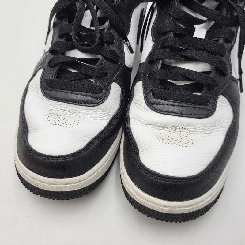 【中古品】【メンズ】 NIKE ナイキ × STUSSY ステューシー DJ7840-002 AIR FORCE 1 MID エア フォース 1 ミッド スニーカー 靴 160-260630-kh-07-izu サイズ：26.5 カラー：BLACK/BLACK-WHITE 万代Net店