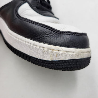 【中古品】【メンズ】 NIKE ナイキ × STUSSY ステューシー DJ7840-002 AIR FORCE 1 MID エア フォース 1 ミッド スニーカー 靴 160-260630-kh-07-izu サイズ：26.5 カラー：BLACK/BLACK-WHITE 万代Net店