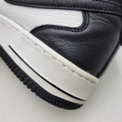 【中古品】【メンズ】 NIKE ナイキ × STUSSY ステューシー DJ7840-002 AIR FORCE 1 MID エア フォース 1 ミッド スニーカー 靴 160-260630-kh-07-izu サイズ：26.5 カラー：BLACK/BLACK-WHITE 万代Net店