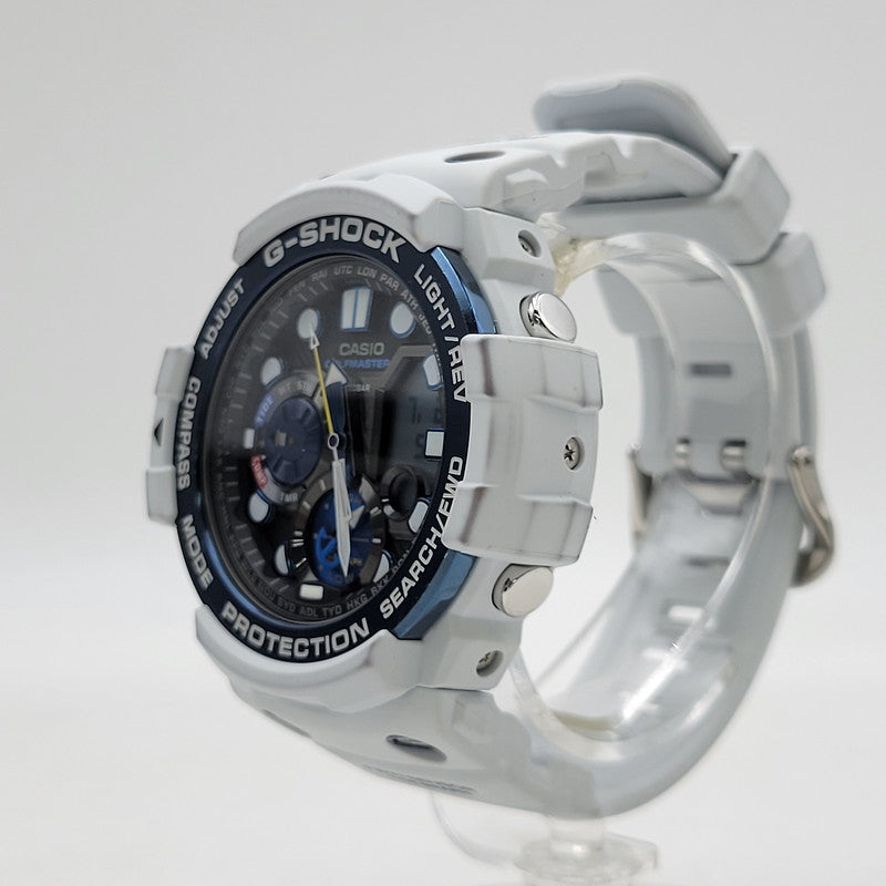 【中古品】【メンズ/レディース】 G-SHOCK ジーショック GN-1000C GULFMASTER ガルフマスター アナデジ 腕時計 時計 196-260702-cs-15-izu サイズ：50.5 × 53.4 × 15.9 mm カラー：ライトグレー系×ブルー 万代Net店