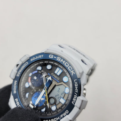 【中古品】【メンズ/レディース】 G-SHOCK ジーショック GN-1000C GULFMASTER ガルフマスター アナデジ 腕時計 時計 196-260702-cs-15-izu サイズ：50.5 × 53.4 × 15.9 mm カラー：ライトグレー系×ブルー 万代Net店
