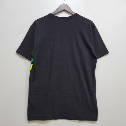 【中古品】【メンズ】 COMME des GARCONS コムデギャルソン NEON LOGO S/S TEE OI-T008 AD2022 ネオン ロゴ ショートスリーブ Tシャツ 半袖 140-260707-as-05-izu サイズ：L カラー：ブラック 万代Net店