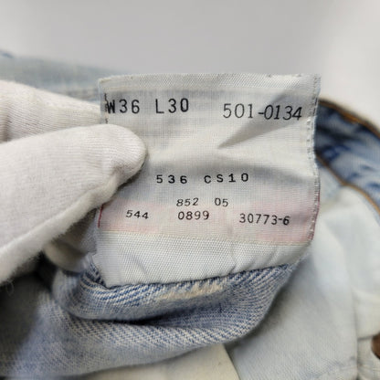 【中古品】【メンズ】 Levi's リーバイス 501 DENIM PANTS 501-0134 デニムパンツ 刻印544 USA製 ジーンズ 157-260707-as-02-izu サイズ：36×30 カラー：ライトインディゴ 万代Net店