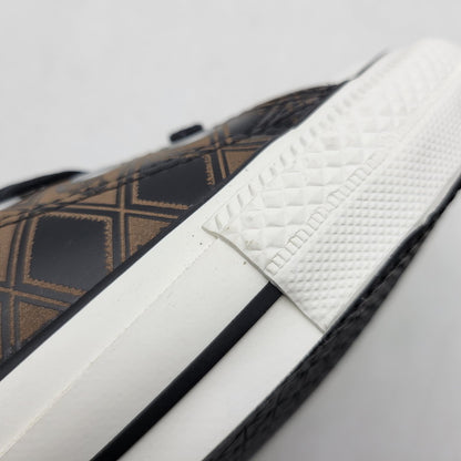 【中古品】【メンズ】 CONVERSE コンバース× ジョジョの奇妙な冒険 1CK800 ダイヤモンドは砕けない ALL STAR 100 OX JO オールスター 吉良吉影 スニーカー シューズ 靴 162-260702-cs-17-izu サイズ：26.5cm カラー：ブラウン 万代Net店