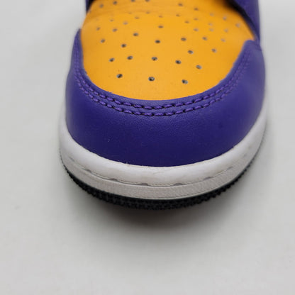 【中古品】【レディース】 NIKE ナイキ AIR JORDAN 1 MID (GS) DR8423-517 エア ジョーダン 1 MID GS スニーカー シューズ 靴 166-260708-as-12-izu サイズ：23.5cm カラー：DARK CONCORD/TAXI-WHITE-BLACK 万代Net店