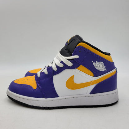 【中古品】【レディース】 NIKE ナイキ AIR JORDAN 1 MID (GS) DR8423-517 エア ジョーダン 1 MID GS スニーカー シューズ 靴 166-260708-as-12-izu サイズ：23.5cm カラー：DARK CONCORD/TAXI-WHITE-BLACK 万代Net店