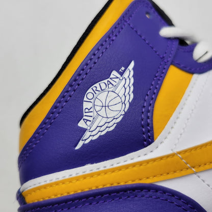 【中古品】【レディース】 NIKE ナイキ AIR JORDAN 1 MID (GS) DR8423-517 エア ジョーダン 1 MID GS スニーカー シューズ 靴 166-260708-as-12-izu サイズ：23.5cm カラー：DARK CONCORD/TAXI-WHITE-BLACK 万代Net店
