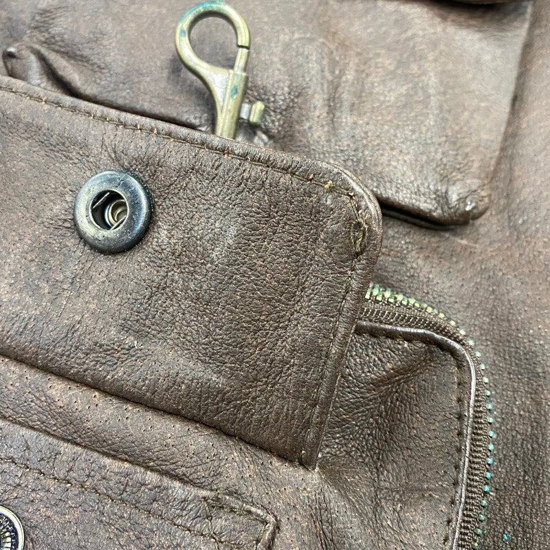 【中古品】【メンズ】 ST.JOHN'S BAY セントジョンズベイ 4-POCKET LEATHER VEST 4ポケット レザー ベスト トップス 146-260703-kh-10-izu サイズ：L カラー：ブラウン 万代Net店