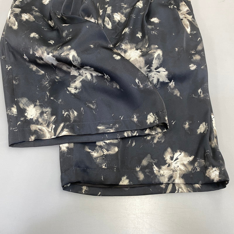 【中古品】【メンズ】 JUHA ユハ 10230804-2 FLORAL EASY SHORTS フローラル イージー ショーツ ショートパンツ ボトムス 151-260703-kh-08-izu サイズ：4 カラー：ブラック×ホワイト系 万代Net店