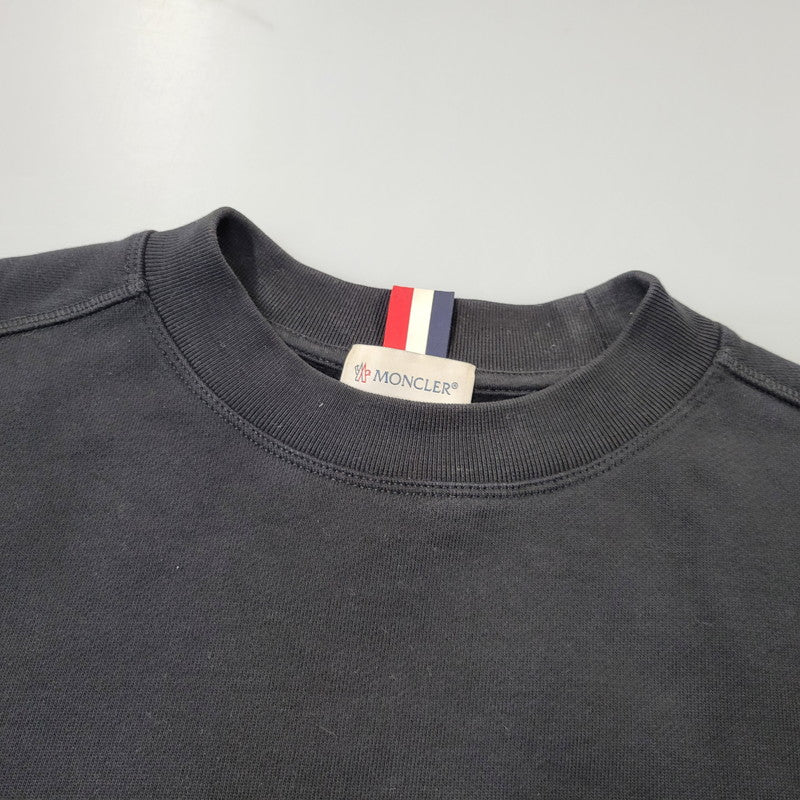 【中古品】【メンズ】 MONCLER モンクレール D20918035300 MAGLIA GIROCOLLO マリア ジロコッロ CREWNECK SWEATSHIRTクルーネック スウェットシャツ トップス 長袖 141-260705-ya-01-izu サイズ：L カラー：ブラック 万代Net店