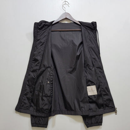 【中古品】【メンズ】 MONCLER モンクレール F10911A73700 GRIMPEURS ZIP UP HOODED NYLON JACKET グランパーズ ジップアップ フーデッド ナイロンジャケット アウター 141-260705-ya-02-izu サイズ：3 カラー：ブラック 万代Net店