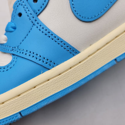 【中古美品】【メンズ】 NIKE ナイキ AIR JORDAN 1 RETRO HIGH OG "UNC REIMAGINED" DZ5485-402 エアジョーダン 1 レトロ ハイ OG スニーカー シューズ 靴 160-260706-ay-05-izu サイズ：26.5cm カラー：DK POWDER BLUE/DK POWDER BLUE 万代Net店