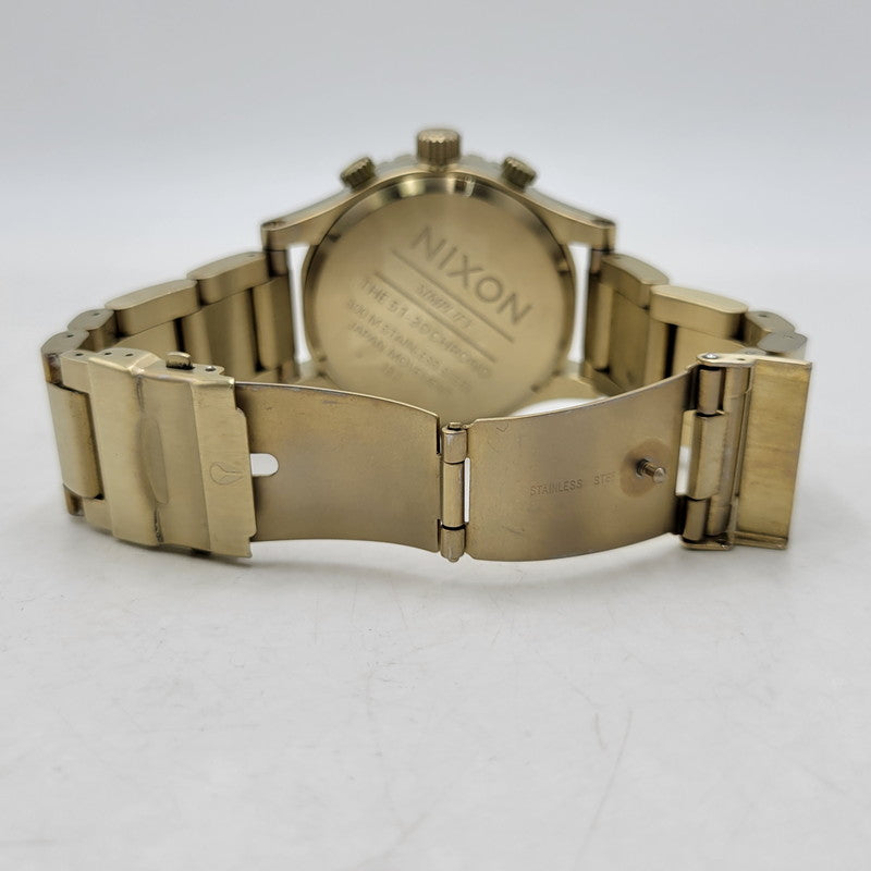 【中古品】【メンズ/レディース】 NIXON ニクソン 300M STAINLESS STEEL JAPAN MOVEMENT THE 51-30 CHRONO ステンレススチール クロノ 腕時計 197-260708-as-20-izu カラー：ゴールド 万代Net店