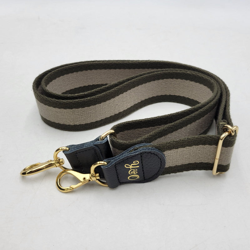 【中古品】【レディース】 YOUNG&OLSEN THE DRYG× FOODS STORE ヤングアンドオルセン ザ ドライグッズストア RAMEWORK フレームワーク 別注ストラップ付きHELLOバッグ カバン 188-260706-kh-07-izu カラー：ブラック 万代Net店