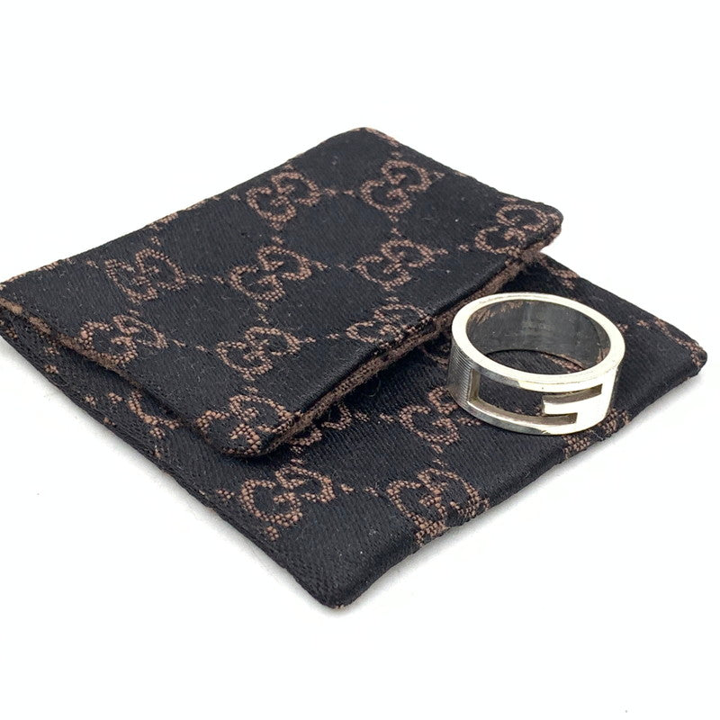 【中古品】【メンズ/レディース】 GUCCI グッチ 925 ブランデッド G RING　指輪 アクセサリー 182-260707-yn-06-izu サイズ：17 カラー：シルバー 万代Net店