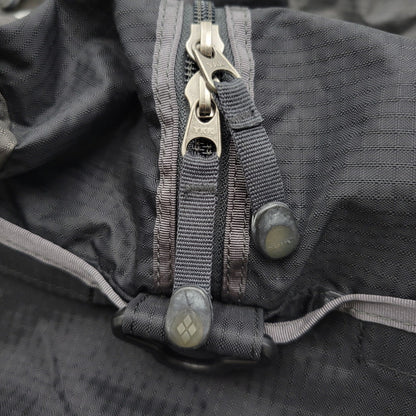 【中古品】【メンズ/レディース】 mont-bell モンベル CHECK L.W DUFFLE BAG ダッフルバッグ カバン 鞄 188-260708-as-18-izu カラー：グレー系×ブラック 万代Net店