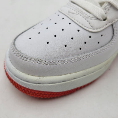 【中古品】【レディース】 NIKE ナイキ GS AIR FORCE 1 LOW DV7762-101 GS エアフォース1 ロー スニーカー 靴 166-260708-as-24-izu サイズ：23.5cm カラー：WHITE/PICANTE RED/WHITE 万代Net店