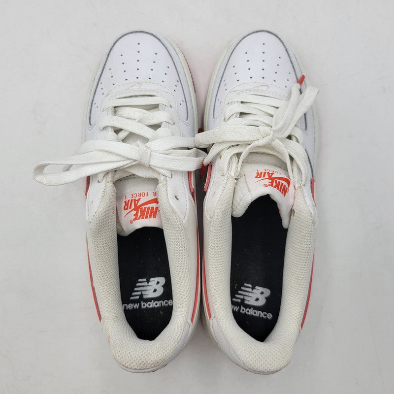 【中古品】【レディース】 NIKE ナイキ GS AIR FORCE 1 LOW DV7762-101 GS エアフォース1 ロー スニーカー 靴 166-260708-as-24-izu サイズ：23.5cm カラー：WHITE/PICANTE RED/WHITE 万代Net店