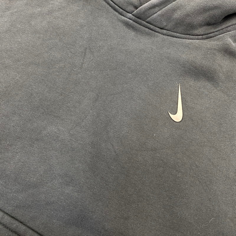 【中古品】【メンズ】 NIKE ナイキ × BILLIE EILISH ビリー アイリッシュ FLEECE PARKA DQ7751-355 フリース パーカー 142-260713-as-22-izu サイズ：S カラー：ダークグリーン 万代Net店