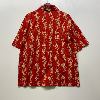 【中古品】【メンズ】 EVISU エヴィス スカル×家紋 総柄 SS POLO SHIRT ショートスリーブ ポロ シャツ トップス 145-260716-kh-10-izu サイズ：3 カラー：レッド×ベージュ系 万代Net店