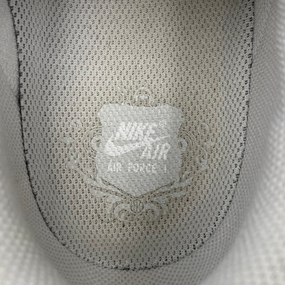 【中古品】【メンズ】 NIKE ナイキ AIR FORCE 1 '07 CW2288-111 エア フォース 1 '07 スニーカー シューズ 靴 160-260713-as-26-izu サイズ：28cm カラー：WHITE/WHITE 万代Net店