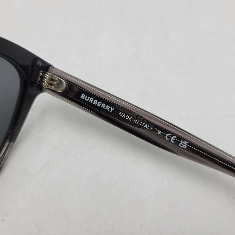 【中古品】【メンズ/レディース】 BURBERRY バーバリー SUNGLASSES B4348-F サングラス 小物 服飾雑貨 183-260710-ay-08-izu サイズ：54口21-145 カラー：ブラック系 万代Net店