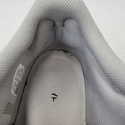 【中古品】【メンズ】 adidas アディダス YEEZY BOOST 700 B75571 イージーブースト 700 スニーカー シューズ 靴 161-260710-ay-12-izu サイズ：29cm カラー：MGSOGR/CWHITE/CBLACK 万代Net店