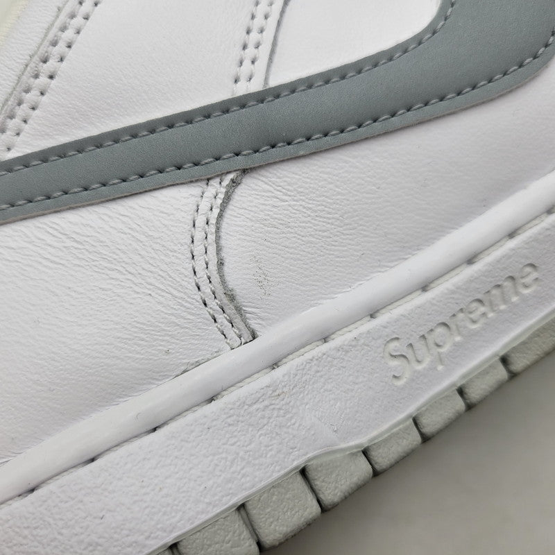 【中古品】【メンズ】 NIKE SB ナイキエスビー × SUPREME シュプリーム DUNK LOW OG QS HQ8487-100 ダンク ロー コラボ スニーカー シューズ 靴 160-260710-ay-03-izu サイズ：27.5cm カラー：WHITE/METALLIC SILVER-WHITE 万代Net店