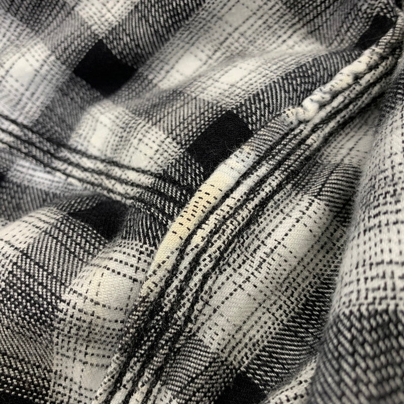 【中古品】【メンズ】 CARHARTT カーハート 104448120 RELAXED FIT FLANNEL SHIRT リラックスド フィット フランネル シャツ トップス 長袖 146-260730-cs-18-izu サイズ：XL カラー：ブラック×ホワイト 万代Net店
