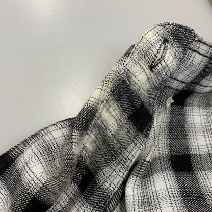 【中古品】【メンズ】 CARHARTT カーハート 104448120 RELAXED FIT FLANNEL SHIRT リラックスド フィット フランネル シャツ トップス 長袖 146-260730-cs-18-izu サイズ：XL カラー：ブラック×ホワイト 万代Net店