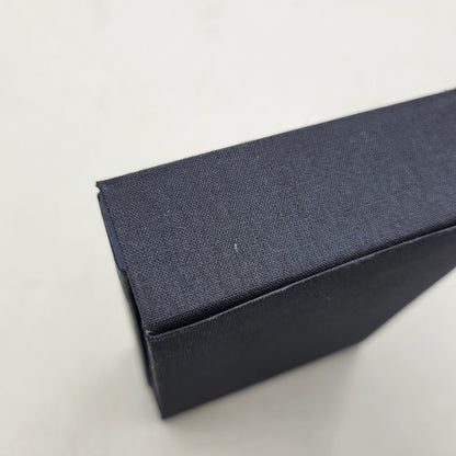 【中古美品】【メンズ/レディース】 Christian Dior クリスチャンディオール × AIR JORDAN エアジョーダン AIR DIOR WINGS CARD CASE 2NICH001YWD エアディオール カードケース レザー コラボ 小物 服飾雑貨 183-260710-ay-06-izu カラー：ネイビー 万代Net店