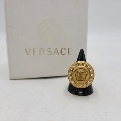 【中古品】【メンズ/レディース】 VERSACE ヴェルサーチ MEDUSA MOTIF RING メデューサ モチーフ リング イタリア製 指輪 アクセサリー 192-260710-ay-10-izu カラー：ゴールド 万代Net店