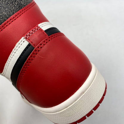 【中古美品】【メンズ】 NIKE ナイキ AIR JORDAN 1 RETRO HIGH OG DZ5485-612 エア ジョーダン 1 レトロ ハイ OG スニーカー 靴 160-260711-as-11-izu サイズ：28.5cm カラー：VARSITY RED/BLACK-SAIL-MUSLIN 万代Net店