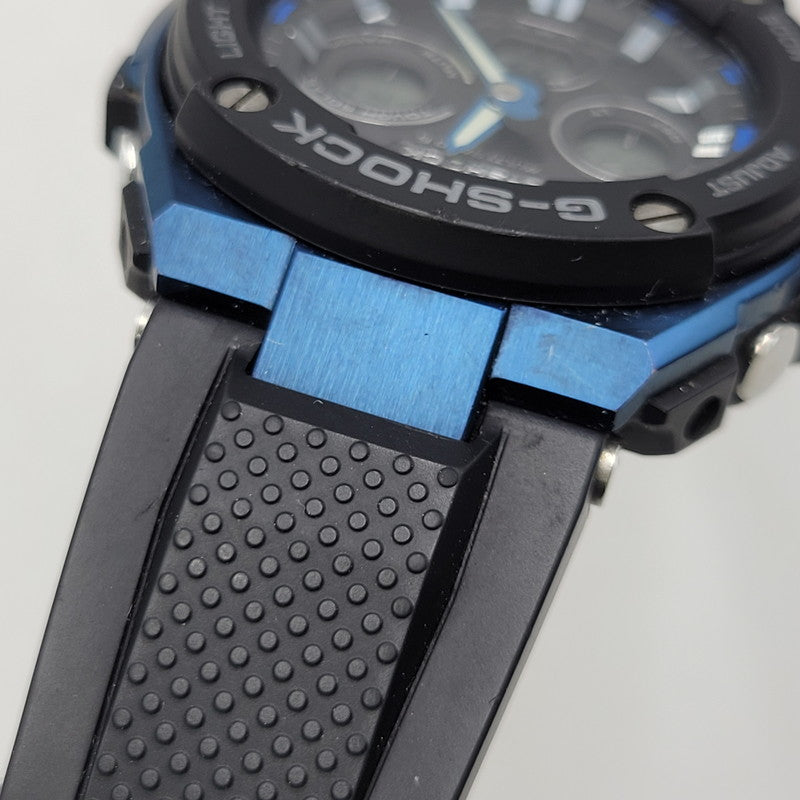 【中古品】【メンズ/レディース】 G-SHOCK ジーショック SOLAR ANALOG WATCH GST-W300G ソーラー アナログ ウォッチ 腕時計 196-260710-ay-07-izu サイズ：55.9 × 49.3 × 15.3 mm カラー：ブラック×ブルー 万代Net店