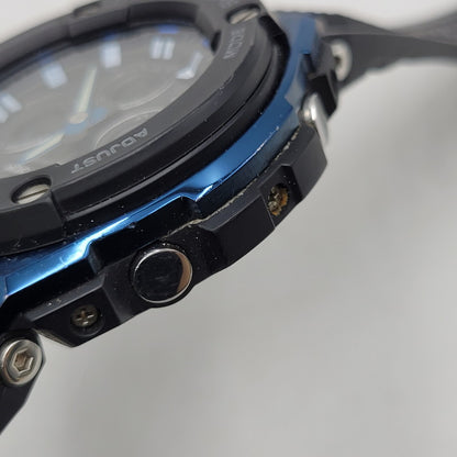 【中古品】【メンズ/レディース】 G-SHOCK ジーショック SOLAR ANALOG WATCH GST-W300G ソーラー アナログ ウォッチ 腕時計 196-260710-ay-07-izu サイズ：55.9 × 49.3 × 15.3 mm カラー：ブラック×ブルー 万代Net店
