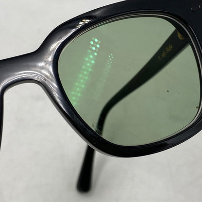 【現状渡し品】【メンズ/レディース】 GENTLE MONSTER ジェントルモンスター SOUTH SIDE SUNGLASSES サウスサイド サングラス 203-260711-as-18-izu サイズ：48□22-152 カラー：ブラック×グリーン系 万代Net店