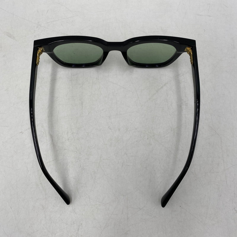 【現状渡し品】【メンズ/レディース】 GENTLE MONSTER ジェントルモンスター SOUTH SIDE SUNGLASSES サウスサイド サングラス 203-260711-as-18-izu サイズ：48□22-152 カラー：ブラック×グリーン系 万代Net店