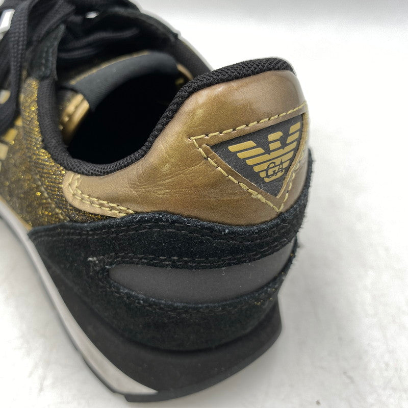 【中古品】【レディース】 Emporio Armani エンポリオ・アルマーニ SUEDE SNEAKERS X3X058 XL617 スエード スニーカー シューズ 靴 166-260713-as-27-izu サイズ：US 6M カラー：ブラック×ゴールド 万代Net店