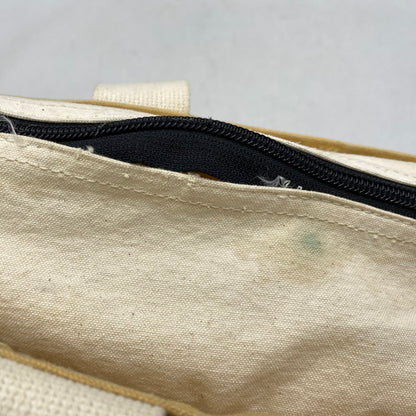 【現状渡し品】【メンズ/レディース】 STUSSY LIVIN GENERAL STORE ステューシーリビンジェネラルストア × BLK PINE WORKSHOP ブラックパインワークショップ GS TRAVEL UTILITY TOTE VER.2 トートバッグ 188-260711-as-01-izu カラー：ベージュ系 万代Net店