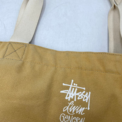 【現状渡し品】【メンズ/レディース】 STUSSY LIVIN GENERAL STORE ステューシーリビンジェネラルストア × BLK PINE WORKSHOP ブラックパインワークショップ GS TRAVEL UTILITY TOTE VER.2 トートバッグ 188-260711-as-01-izu カラー：ベージュ系 万代Net店