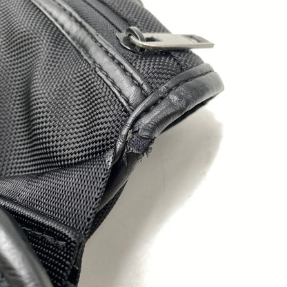 【中古品】【メンズ/レディース】 DIESEL ディーゼル METAL LOGO SHOULDER BAG D253150 メタル ロゴ ショルダーバッグ カバン 鞄 188-260715-as-24-izu カラー：ブラック 万代Net店