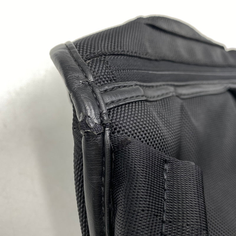 【中古品】【メンズ/レディース】 DIESEL ディーゼル METAL LOGO SHOULDER BAG D253150 メタル ロゴ ショルダーバッグ カバン 鞄 188-260715-as-24-izu カラー：ブラック 万代Net店