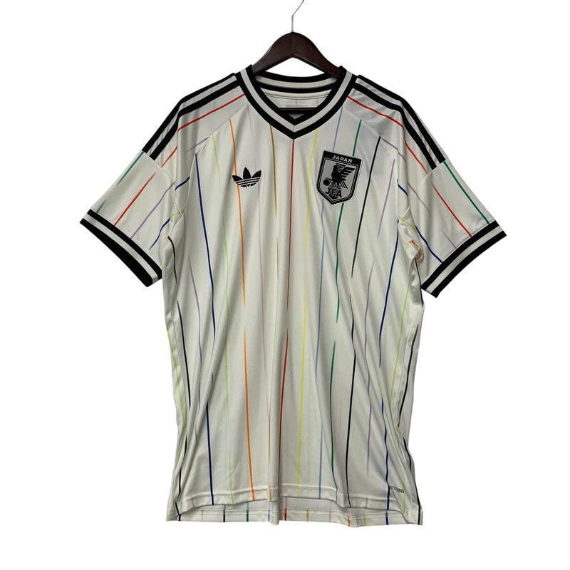 【中古美品】【メンズ】 ADIDAS アディダス JN1872 JAPAN NATIONAL TEAM 2026 AWAY REPLICA JERSEY ジャパン ナショナル チーム アウェイ レプリカ ジャージ トップス 半袖 148-260711-cs-01-izu サイズ：2XL カラー：OFFWHITE/BLACK 万代Net店