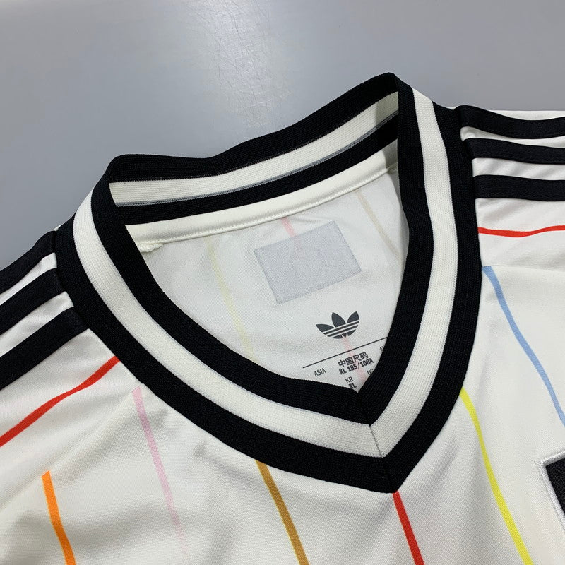 【中古美品】【メンズ】 ADIDAS アディダス JN1872 JAPAN NATIONAL TEAM 2026 AWAY REPLICA JERSEY ジャパン ナショナル チーム アウェイ レプリカ ジャージ トップス 半袖 148-260711-cs-01-izu サイズ：2XL カラー：OFFWHITE/BLACK 万代Net店