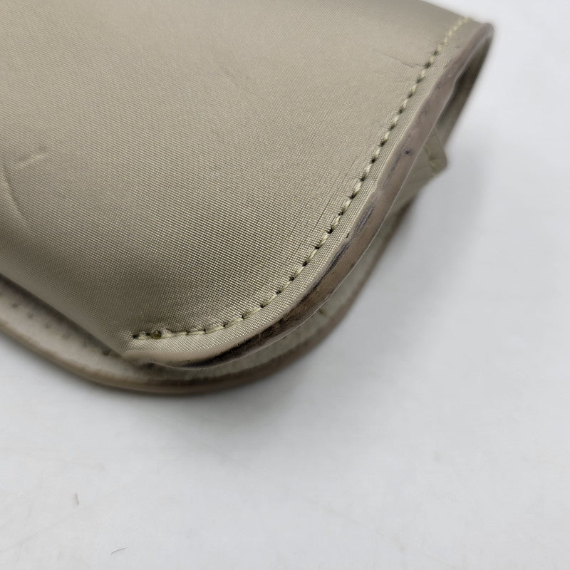 【中古品】【メンズ/レディース】 GIORGIO ARMANI ジョルジオアルマーニ AR6040 SUNGLASSES サングラス 203-260715-ya-05-izu サイズ：58口17-140 カラー：ブラック系 万代Net店