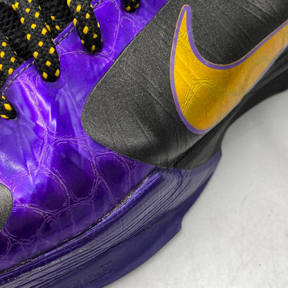 【現状渡し品】【メンズ】 NIKE ナイキ 386430-071 ZOOM KOBE 5 X LAKERS AWAY ズーム コービー レイカーズ スニーカー 靴 160-260713-kh-08-izu サイズ：27.5 カラー：BLACK/DEL SOL-VARSITY PURPLE/LAKERS AWAY EDITION 万代Net店