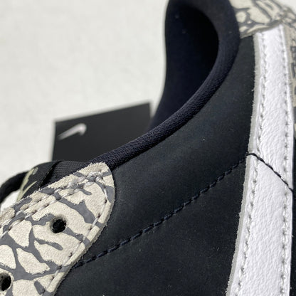 【中古品】【メンズ】 NIKE ナイキ CZ0790-001 AIR JORDAN 1 RETRO LOW OG BLACK CEMENT エア ジョーダン 1 レトロ ロー ブラック セメント スニーカー 靴 160-260713-kh-07-izu サイズ：28.5 カラー：BLACK/MUSLIN-TECH GREY-WHITE 万代Net店