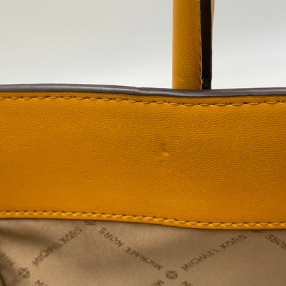 【中古品】【レディース】 MICHAEL KORS マイケルコース 35F1GM9T8B MK SIGNATURE 2WAY SHOPPER TOTE BAG シグネチャー ツーウェイ ショッパー トート バッグ 鞄 188-260718-yn-01-izu カラー：ブラウン 万代Net店